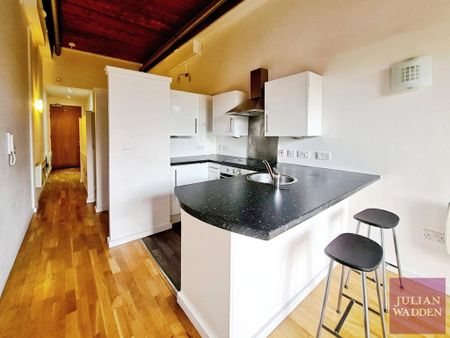 1 bedroom flat to rent - Photo 4