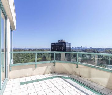 16C 328 Taylor Way, West Vancouver - Photo 4