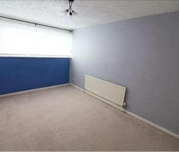 3 bed terraced house to rent in NE38 - Photo 3