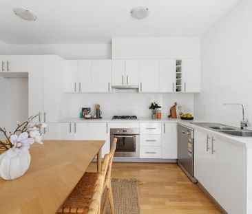 Modern Parkside Living in the Heart of Maidstone - Photo 4