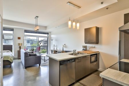 Appartement à louer - Laval (Chomedey) (Autres) - Photo 2