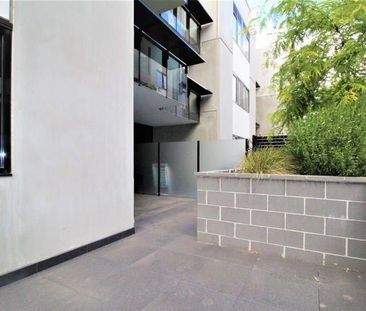 Ground Floor Delight Perfect for Entertaining - Photo 6