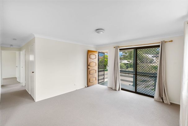 PEACEFUL FAMILY LIVING IN A QUIET KALLANGUR LOCATION - Photo 1