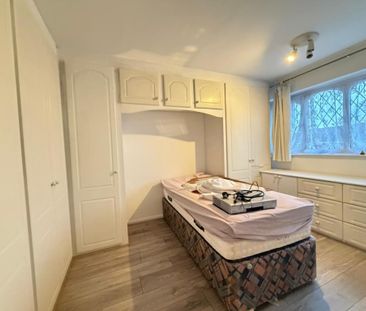 3 bedroom terraced house to rent - Photo 6