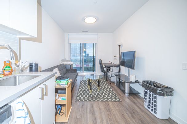 For Lease - 8868 Yonge Street Unit# 816E, Richmond Hill, Ontario - Photo 1