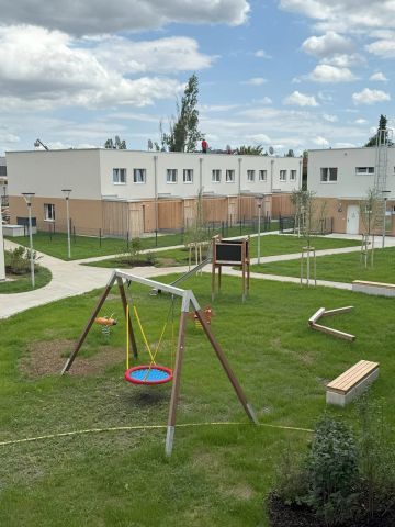 Doppelhaushälfte mit Terrasse und Garten, Top 13A - Photo 2