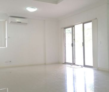 2 Bedroom Plus Study or 3 Bedrooms! - Photo 1