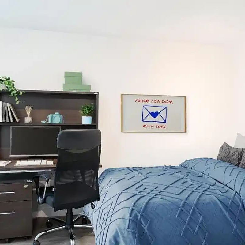 Silver Studio - Photo 1