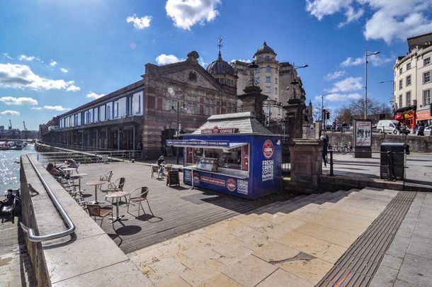 5 bedroom apartment to rent - Photo 1