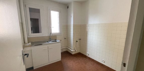 Location Appartement 1 pièce 41m² PALAISEAU 91120 - Photo 2