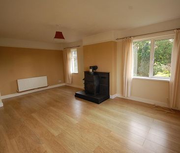 2 bedroom detached bungalow to rent - Photo 1