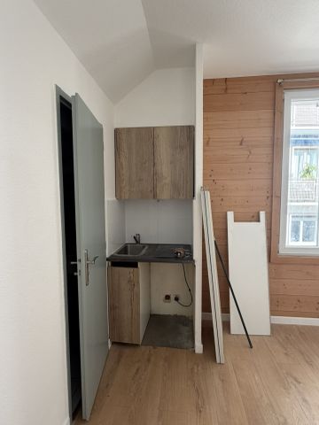 Location Appartement 1 pièce 13m² CHAMBERY 73000 - Photo 4