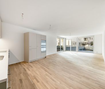 Ihre brandneue, moderne Wohnung im Herzen von Oerlikon - Photo 2