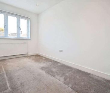 Lillechurch Road, Dagenham, RM8 - Photo 6