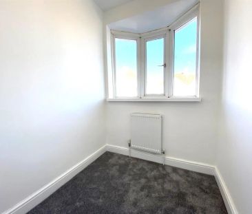 5 bed semi-detached house to rent in Wakemans Hill Avenue, London, NW9 - Photo 5