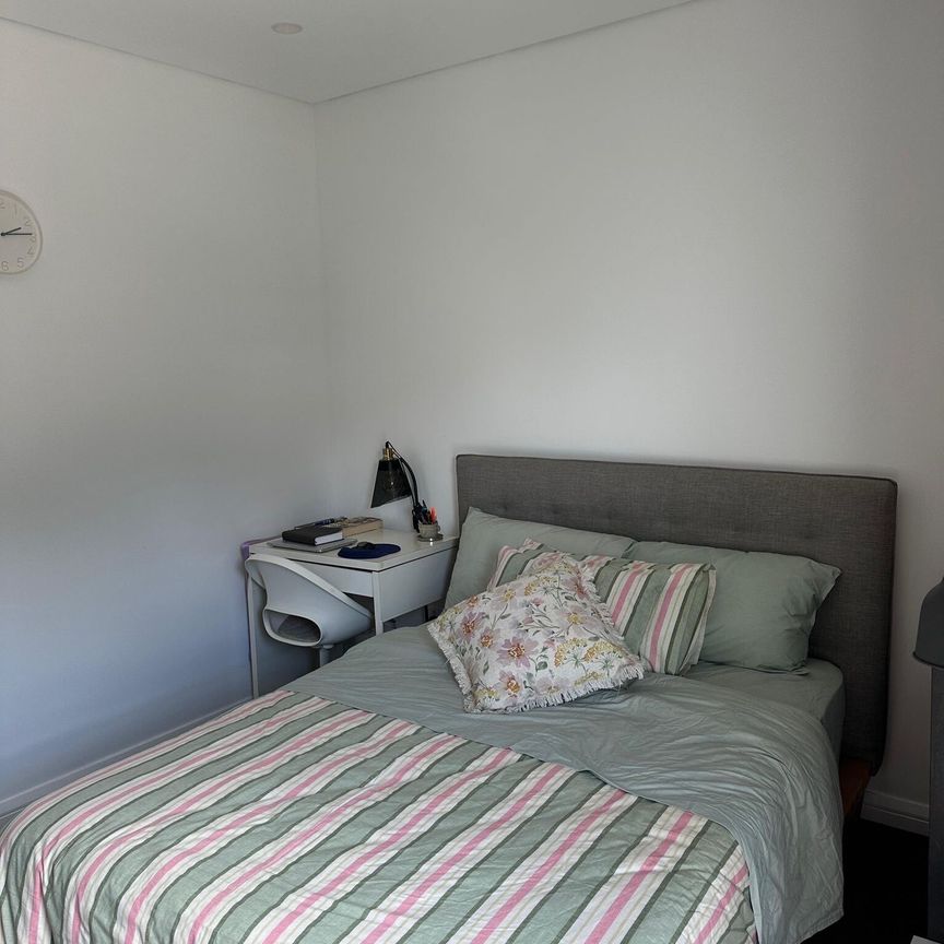 Blakehurst - Photo 1