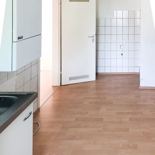 Gemütliche Wohnung mit Balkon in Innenstadtlage! - Photo 1