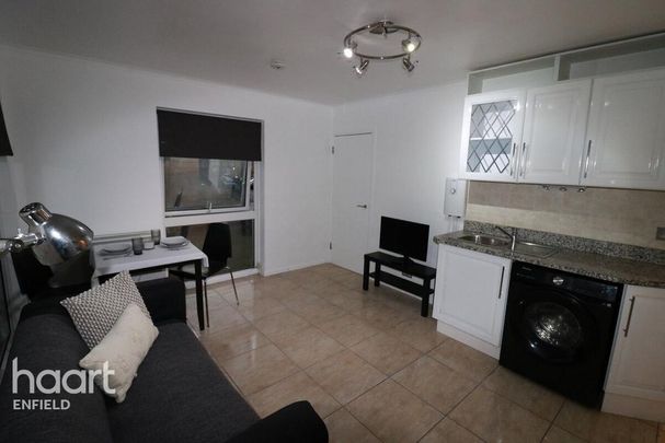 1 bedroom semi-detached house to rent - Photo 1