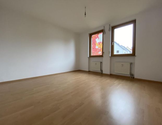 Großzügige 3-Zimmer-Wohnung in Erlangen-Tennenlohe - Photo 1