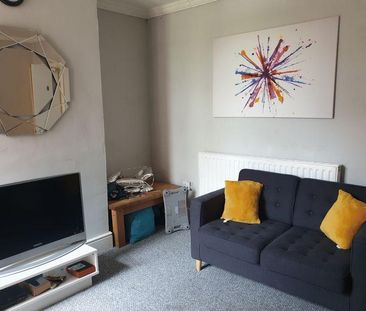 6 bedroom house share to rent - Photo 1