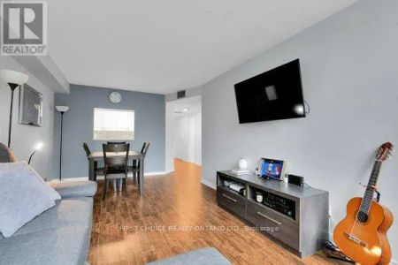 303 - 1500 RIVERSIDE DRIVE - Photo 5