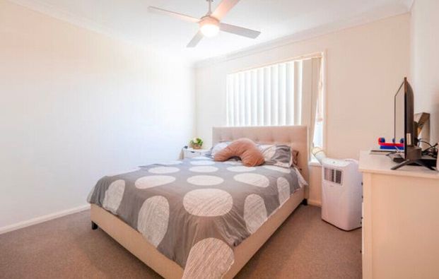 Redbank Plains - Photo 1