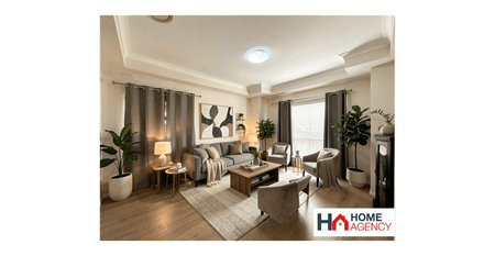 Spacious 5 Bedroom Family Home with Multiple Living Areas, Solar & EV Charger - Photo 2