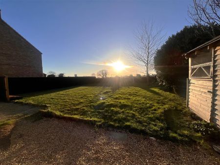 Well End, Friday Bridge, WISBECH - Photo 4