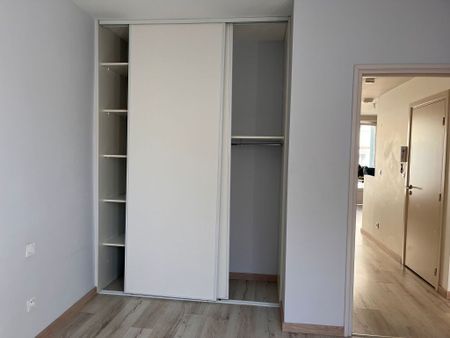 Location Appartement 3 pièces 59m² LE PUY EN VELAY 43000 - Photo 4