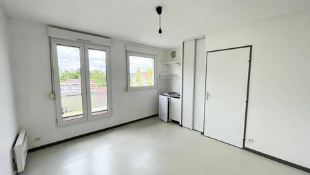 Studio de 25m² avec parking - secteur FAC de lettres - Photo 5