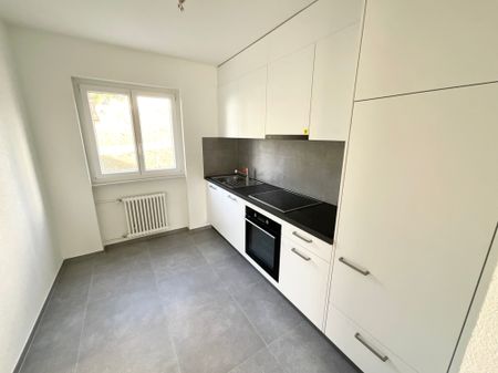 Magnifique appartement de 3 pièces refait à neuf avec balcon - Foto 3