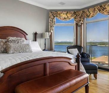 Stunning Large Home (5600sqft) located in a cul-de-sac - Photo 1
