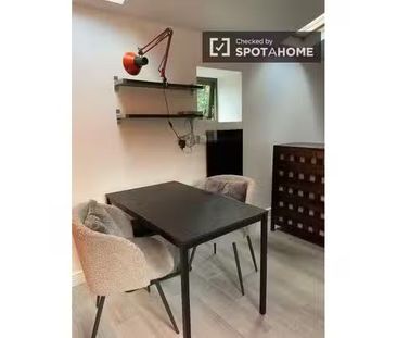 Studio apartment for rent in Killiney, Dublin - Photo 4