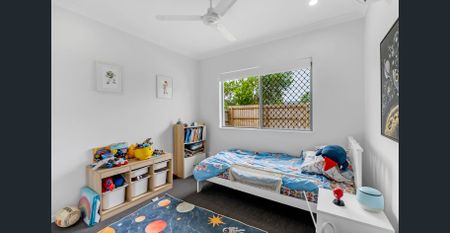 Effortless Tropical Living in Bluewater Village - Photo 5