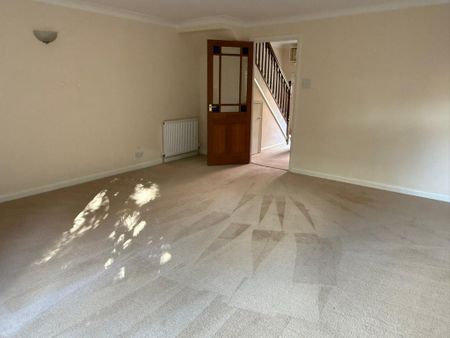 3 bedroom terraced house to rent - Photo 3