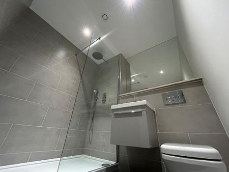 2 bedroom apartment to rent - Photo 5