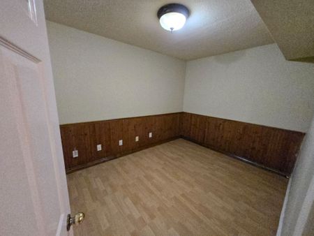 For Lease - 15 Twin Pines Crescent Unit# BSMT, Brampton, Ontario - Photo 5