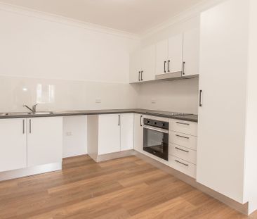2/22 Soule Street, Hermit Park - Photo 1