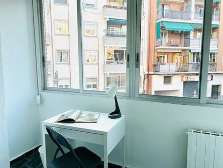 Calle Pascual Hermanos, Alcobendas, Community of Madrid 28100 - Photo 3