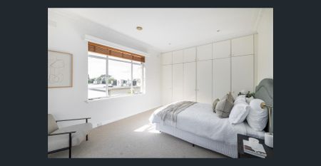 A secluded surprise of spacious bliss - Photo 4