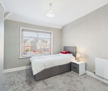 4 bedroom house of multiple occupation to rent - Photo 1