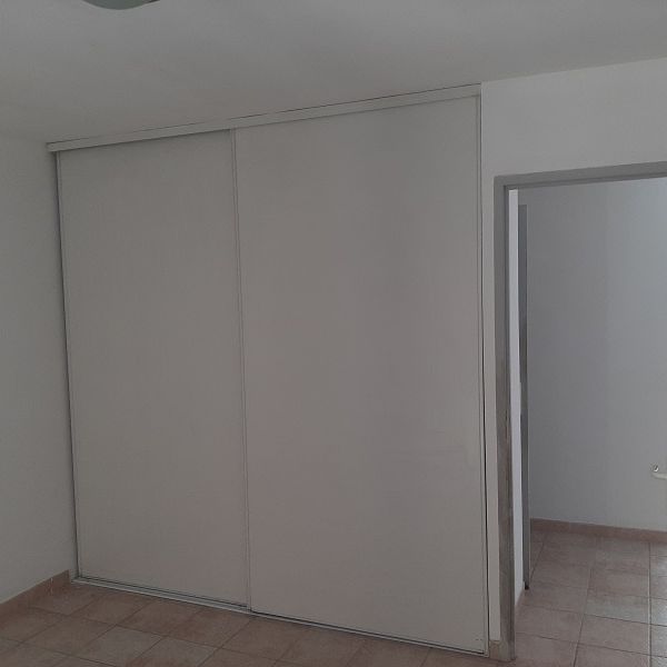 Location Appartement 2 pièces 50m² MEYNES 30840 - Photo 1