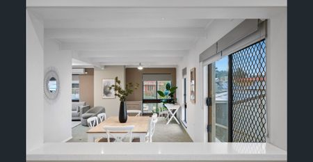 Location location location - 4Br Home - central Albury. - Photo 2