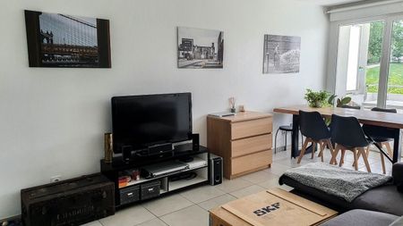 Appartement - 2 pièces - 39,25 m² - Saint-Égrève - Photo 2