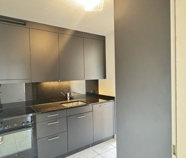 3.5-Zimmer Wohnung im 2. OG mit sonnigem Balkon - Photo 4