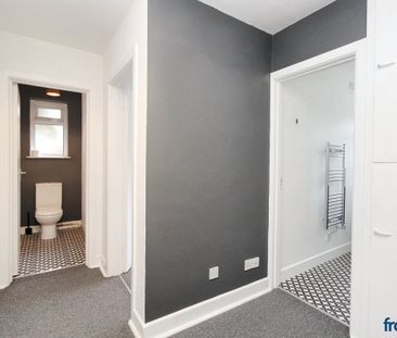 Sandbanks Road, Lilliput, Poole - Photo 4