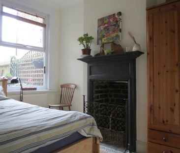 1 Bed Flat, Cornwallis Road, E17 - Photo 6