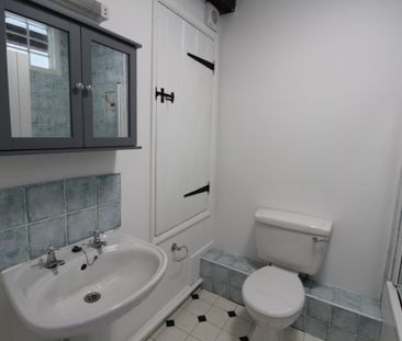 Haywards Heath Road, Balcombe, RH17 - Photo 3