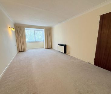 1 bedroom retirement property to rent - Photo 6