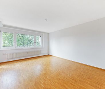 Living in an excellent location - Photo 1